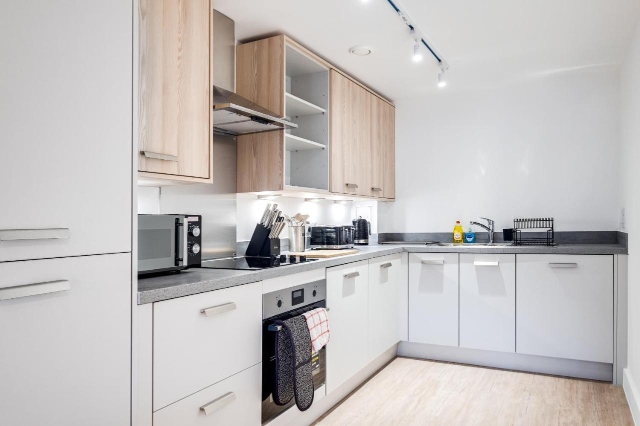 Ebra Stays - Choice Of 2 Or 3 Individual Beds - Luxury New Build Apartment ✪ City Centre, Digbeth ✓ Smart Tv'S & Large Corner Sofa - Birmingham Esterno foto