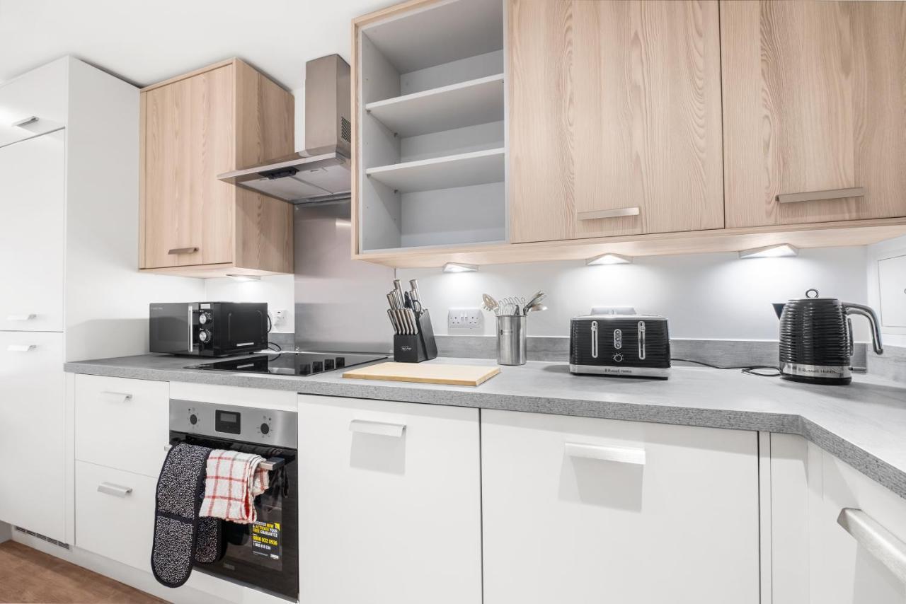 Ebra Stays - Choice Of 2 Or 3 Individual Beds - Luxury New Build Apartment ✪ City Centre, Digbeth ✓ Smart Tv'S & Large Corner Sofa - Birmingham Esterno foto