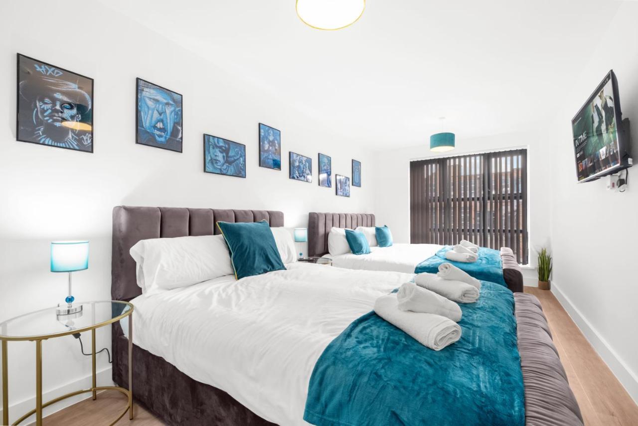 Ebra Stays - Choice Of 2 Or 3 Individual Beds - Luxury New Build Apartment ✪ City Centre, Digbeth ✓ Smart Tv'S & Large Corner Sofa - Birmingham Esterno foto