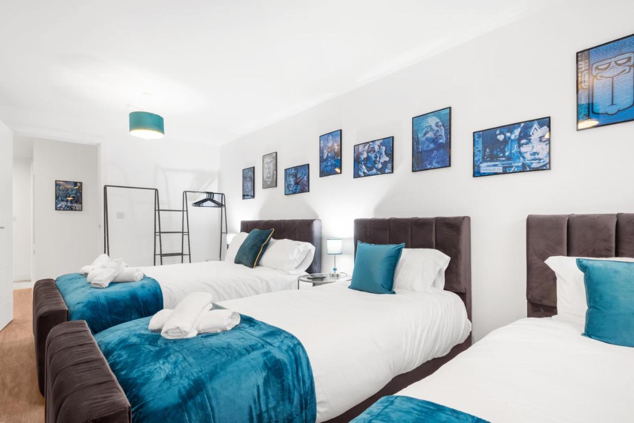 Ebra Stays - Choice Of 2 Or 3 Individual Beds - Luxury New Build Apartment ✪ City Centre, Digbeth ✓ Smart Tv'S & Large Corner Sofa - Birmingham Esterno foto