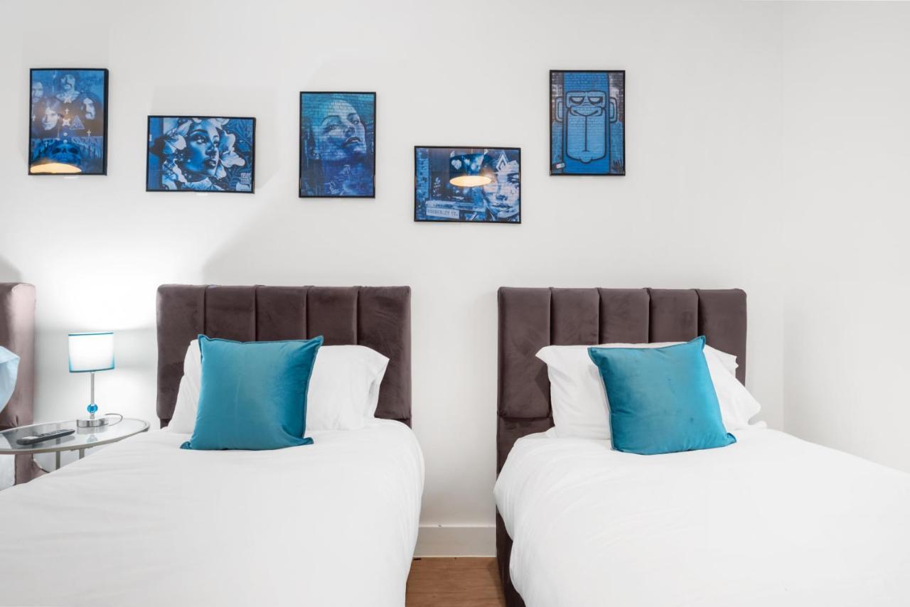 Ebra Stays - Choice Of 2 Or 3 Individual Beds - Luxury New Build Apartment ✪ City Centre, Digbeth ✓ Smart Tv'S & Large Corner Sofa - Birmingham Esterno foto