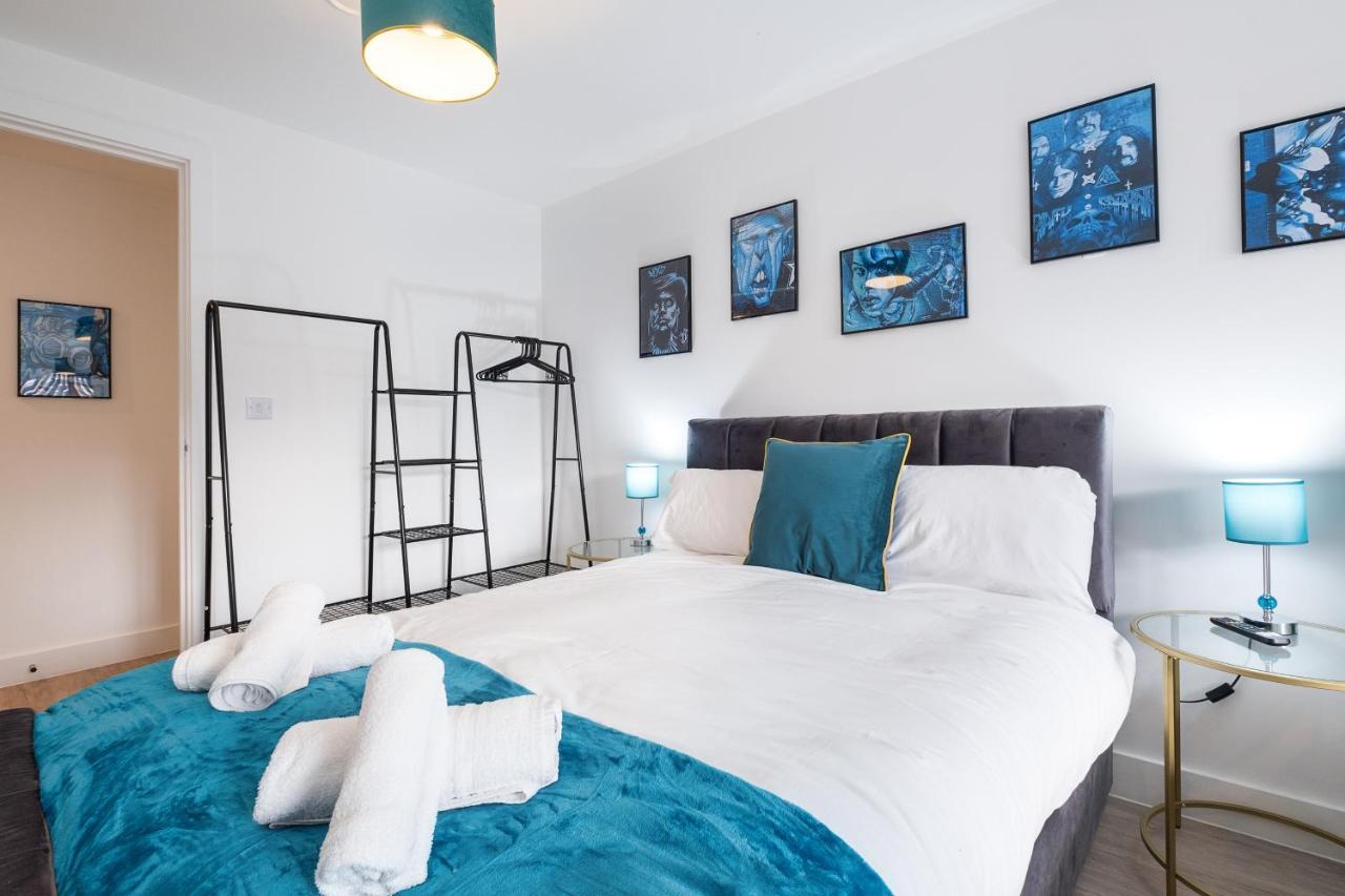 Ebra Stays - Choice Of 2 Or 3 Individual Beds - Luxury New Build Apartment ✪ City Centre, Digbeth ✓ Smart Tv'S & Large Corner Sofa - Birmingham Esterno foto